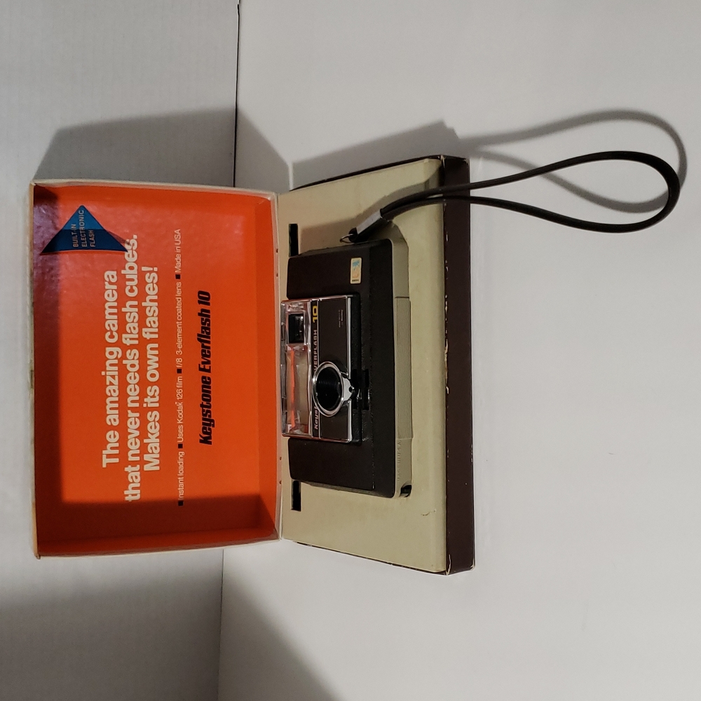 Keystone Everflash 10 Camera by Berkey - 444